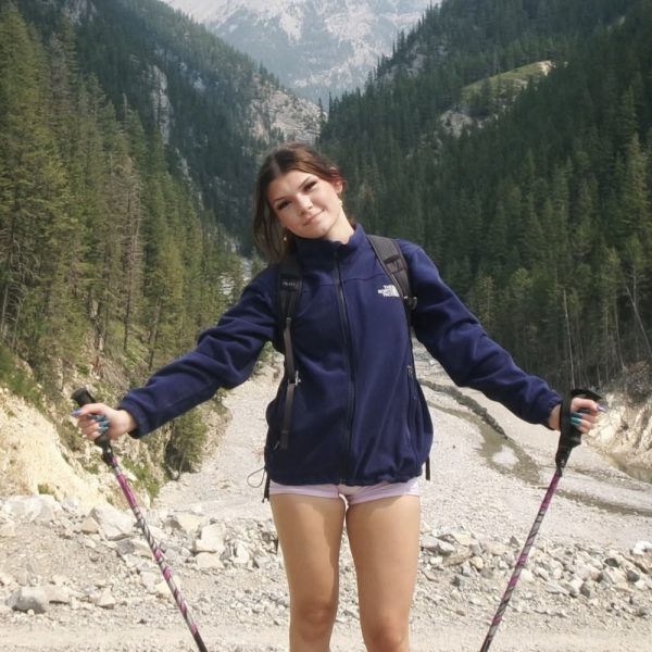 After the surgery, Vienna quickly returned to full activity including weightlifting and skiing